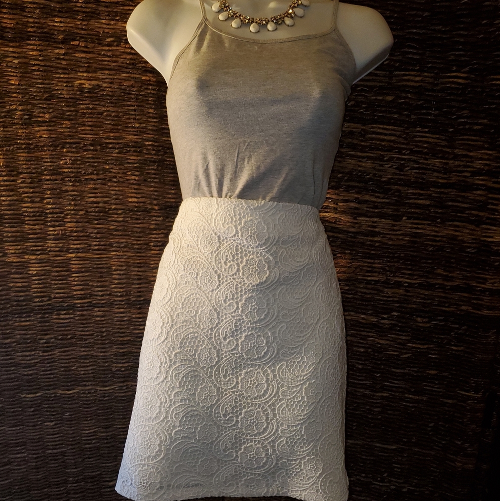 ZARA LACE SKIRT